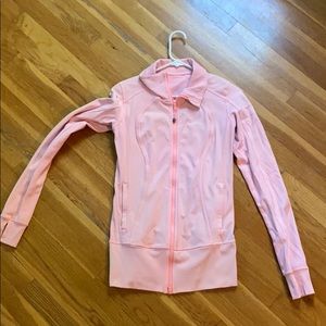 LULU LEMON DEFINE JACKET SIZE 6